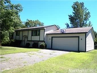 1st image of 1509 Meadowwood Dr N