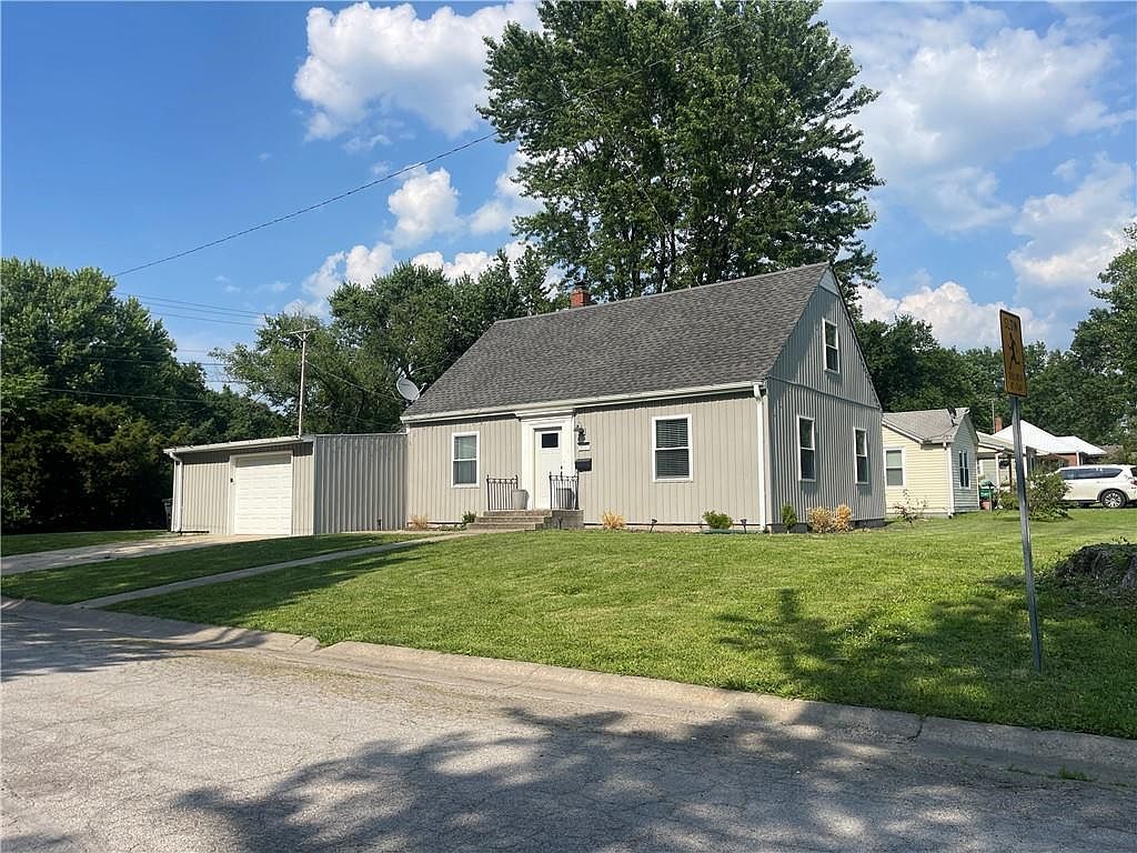 801 N Gregory Blvd, Butler, MO 64730 Zillow