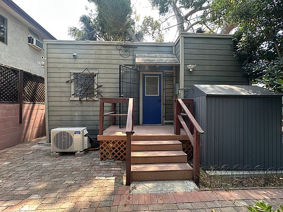 2nd image of 933 N Hobart Blvd
