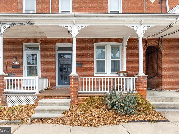 2nd image of 146 New Haven St