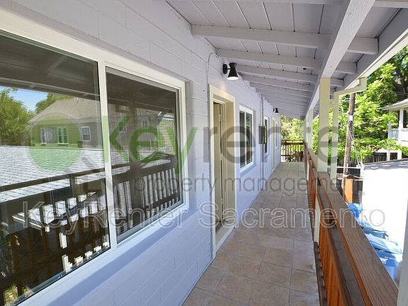 3rd image of 3116 2nd Ave APT E