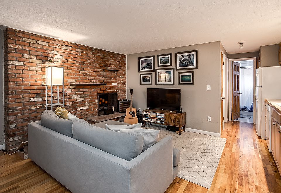 1st image of 155 S Pennsylvania St APT 108