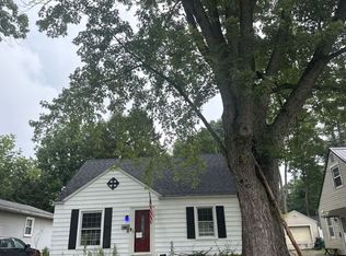 887 Shoshone Ave, Akron, OH 44305