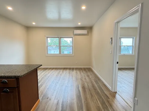 880 Sinclair Ave #1, Staten Island, NY 10309
