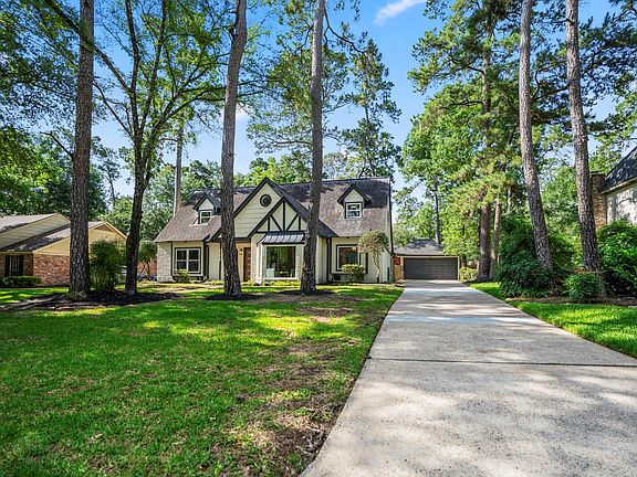 2nd image of 6303 Larkmount Dr