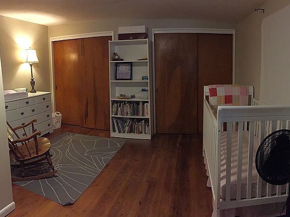 4th image of 702 E North 10th St
