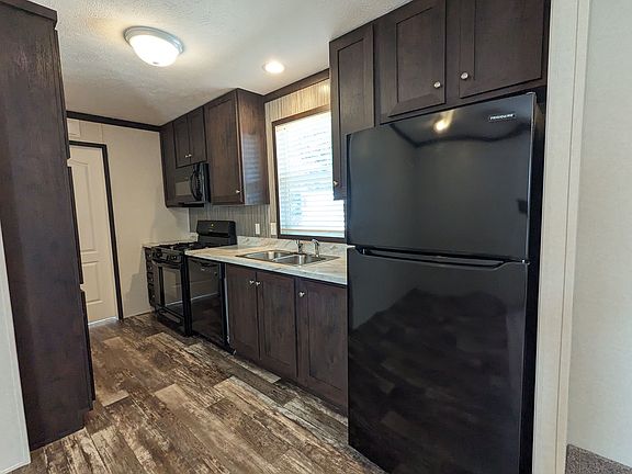 2nd image of 255 New Mexico St #255