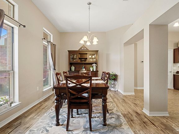 4th image of 2184 Liberty Loop Rd