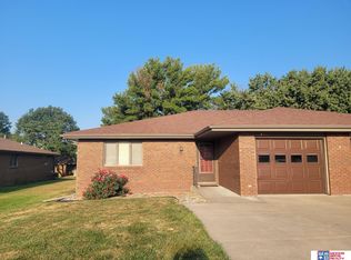 1835 Meadow Ln, Seward, NE 68434