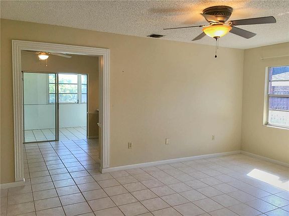 5th image of 3352 Dexter Dell SE