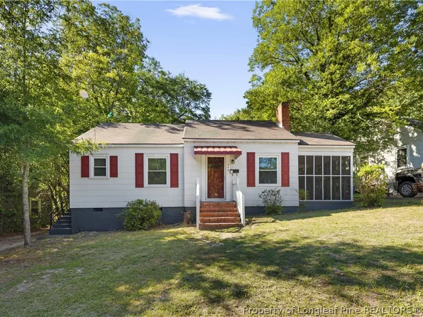 948 McKimmon Rd, Fayetteville, NC 28303