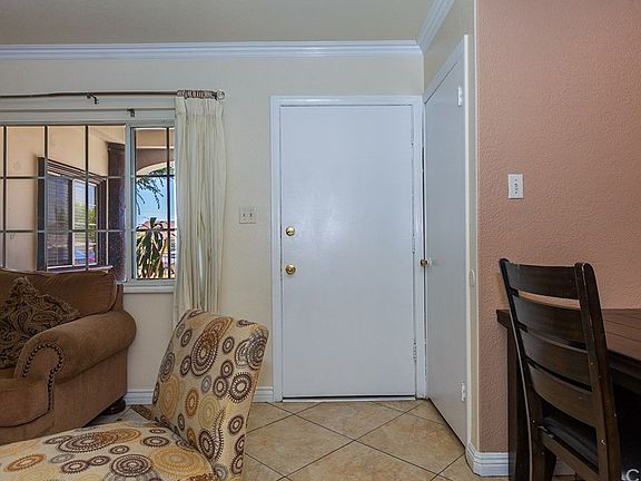 5th image of 728 N Cucamonga Ave