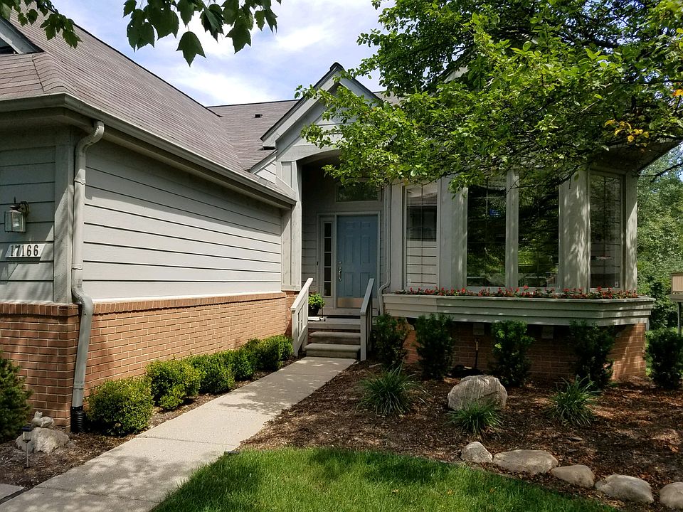 1st image of 17166 Lake View Cir #35