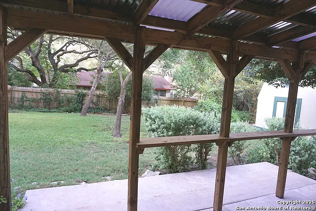 7634 Susan Elaine St — Photo 18