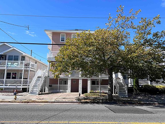4th image of 1420-22 Central Ave