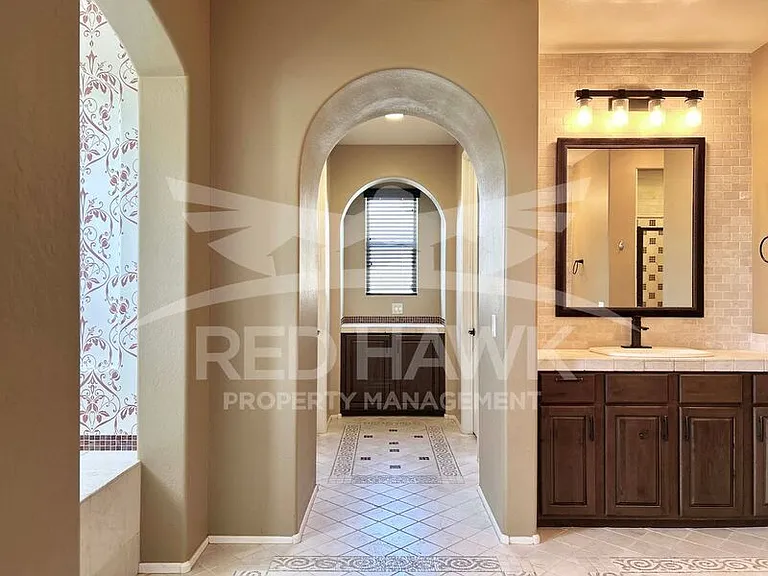 20697 W Delaney Dr — Photo 16