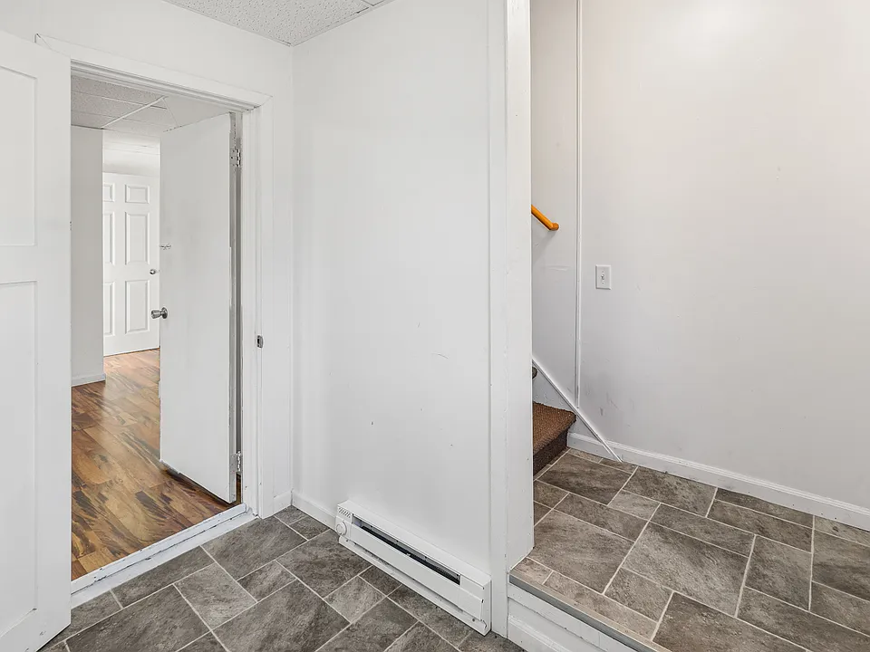 602 S 4th St #1/2