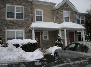 50D Lower Ridge View Cir, East Stroudsburg, PA 18302