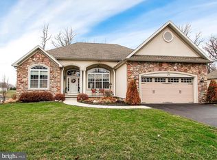 29 Alexander Dr, Hanover, PA 17331