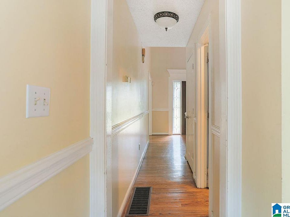 829 Overlook Cir, Bessemer, AL 35023 MLS 21363896 Zillow