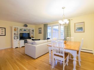 777 Washington St APT C, Canton, MA 02021