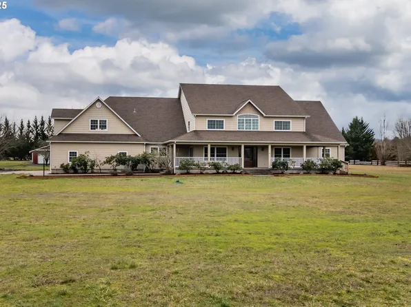 3181 Fisher Rd, Roseburg, OR 97471