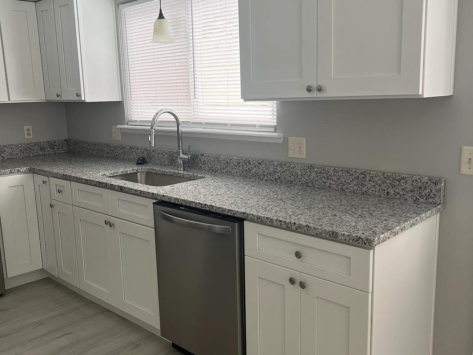 7155 Auburn Rd — Photo 3