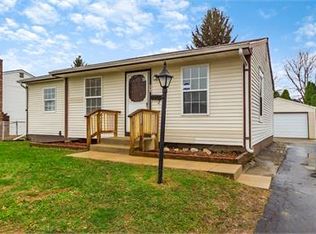 895 Higbee Dr N, Columbus, OH 43207