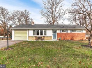 1725 Argyle Dr, York, PA 17406