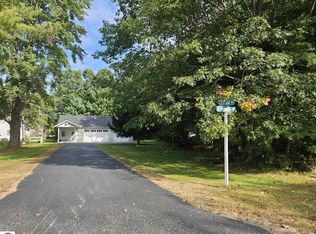 615 E Franklin St, East Tawas, MI