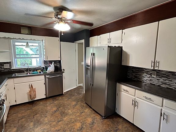 4th image of 506 Magnolia Ave