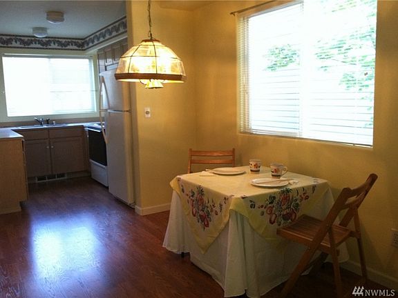 3rd image of 6122 202nd St SW APT 101