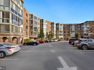 2900 N Leisure World Blvd APT 309, Silver Spring, MD 20906