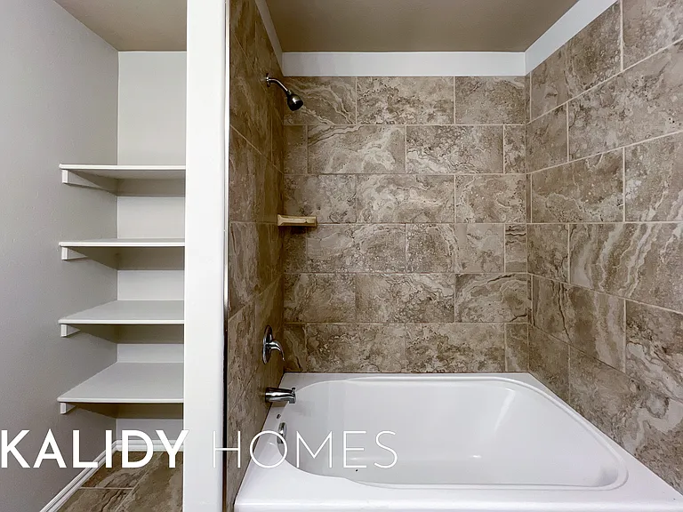 2901 Cider Mill Ln — Photo 13