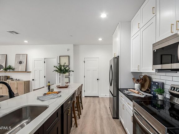 5th image of 3426 E University Dr #129