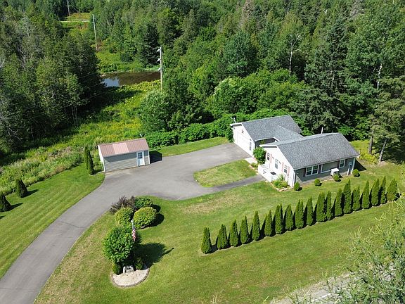 2nd image of 82 W West Ridge Road Road