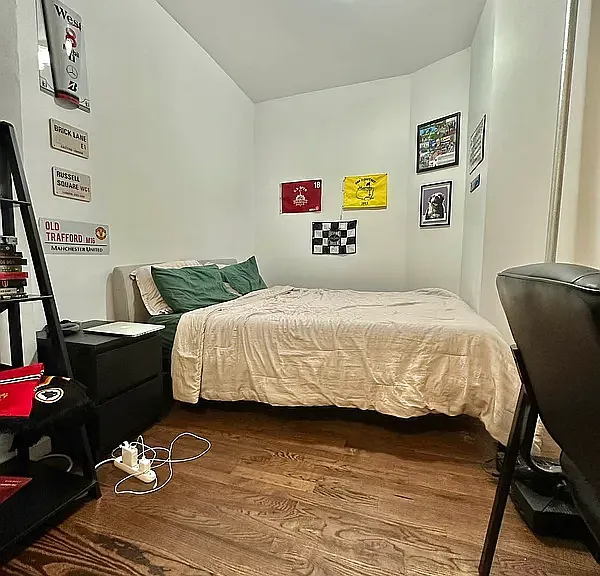 509 E 73rd St #18 — Photo 2