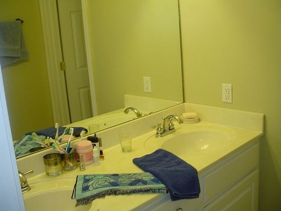 Bath 2 - View 1