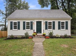 91 Mount Vernon St, Haverhill, MA 01830