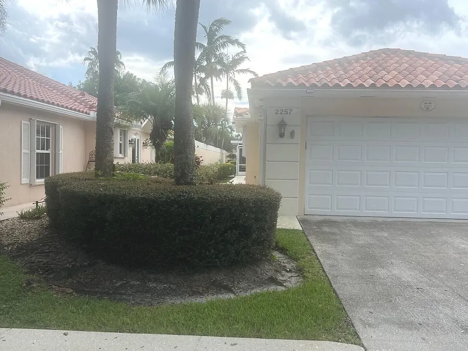 2257 Blue Springs Rd