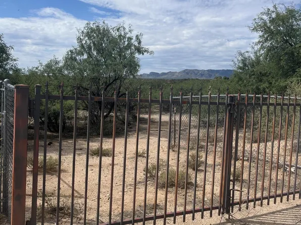 E Silverwood Ln, Benson, AZ 85602
