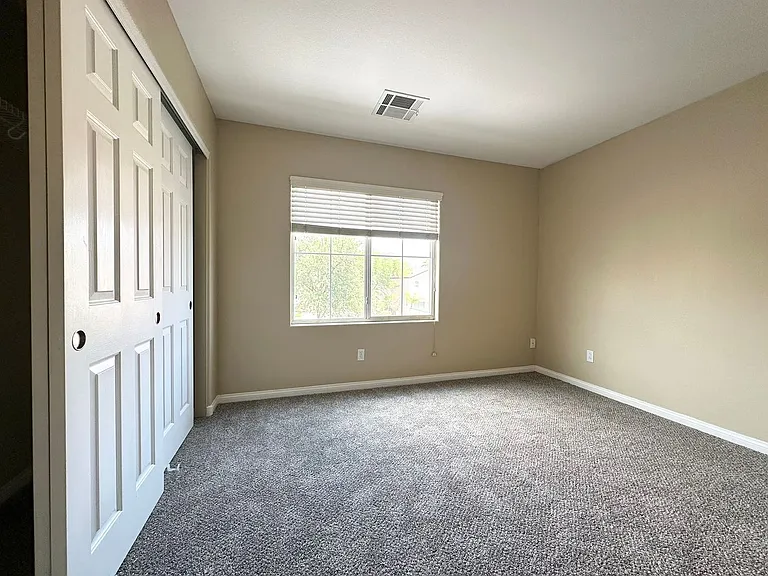 9539 Grandview Spring Ave — Photo 14