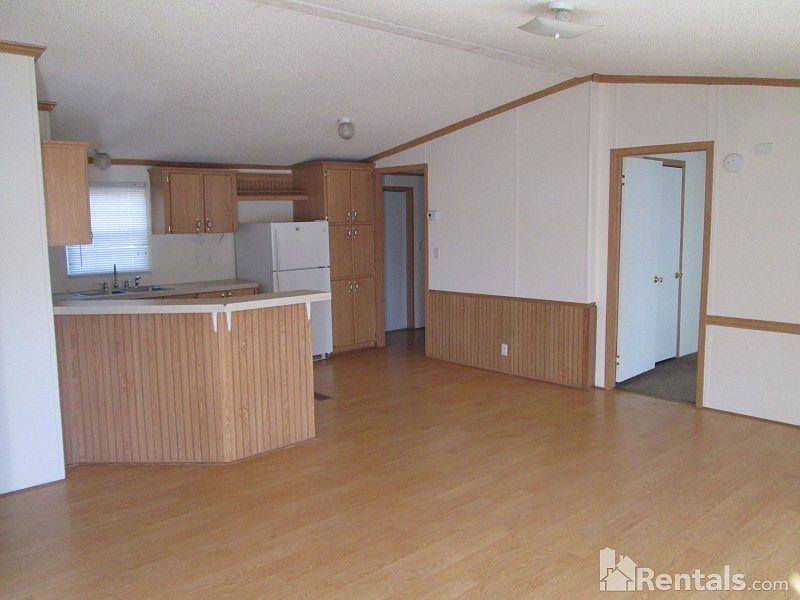 2nd image of 102 Wilsons Creek Dr