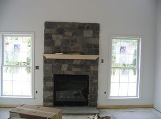 2815 Angela Ct, Fredericksburg, VA 22408