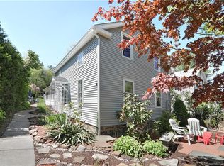 639 Hopmeadow St, Simsbury, CT 06070