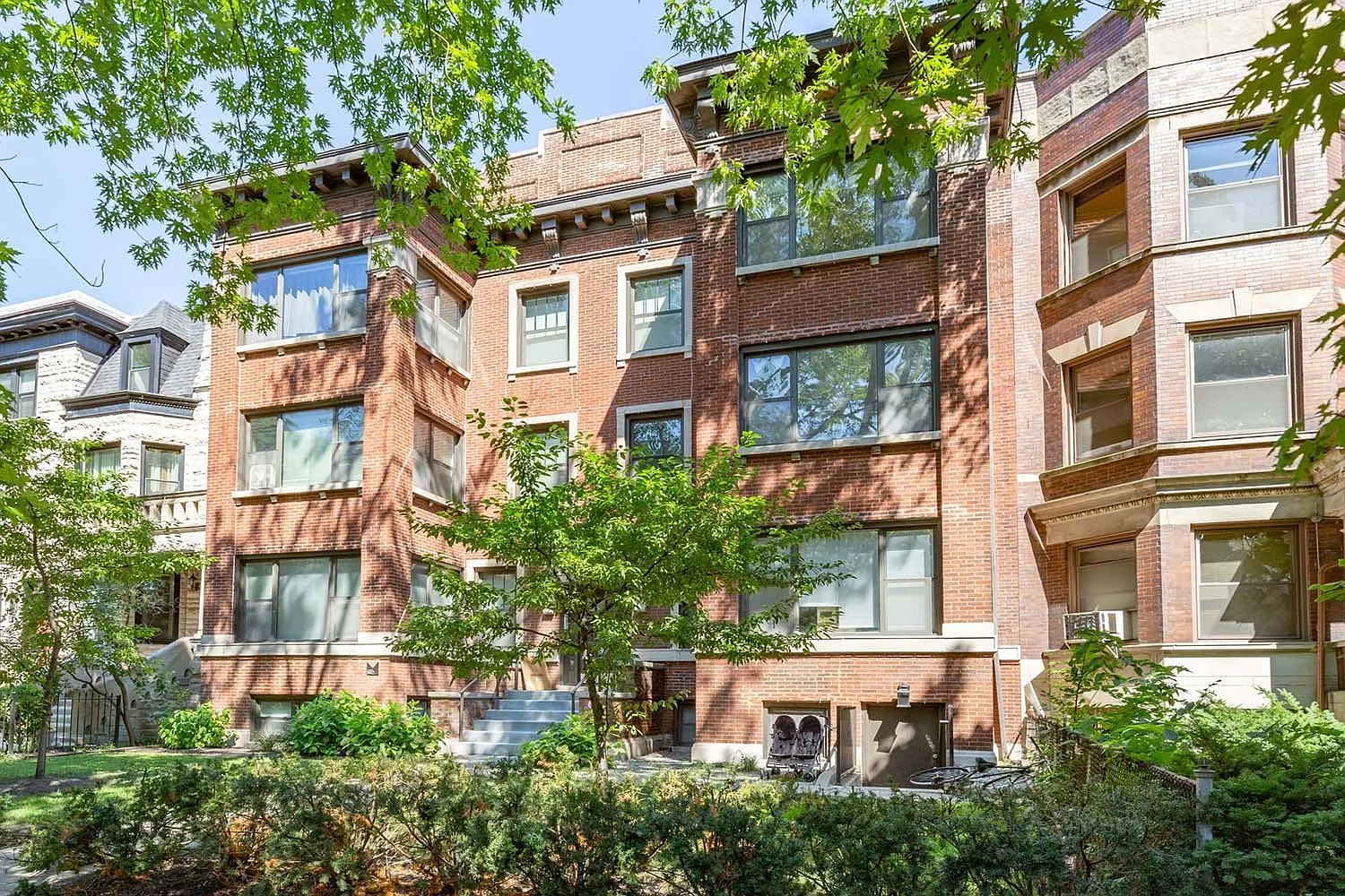 5111 S. Kimbark Avenue — Photo 2