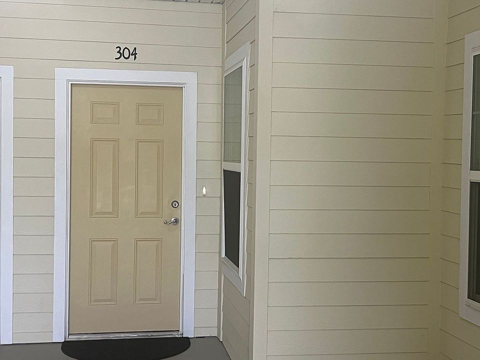 1st image of 4966 Key Lime Dr Unit 304