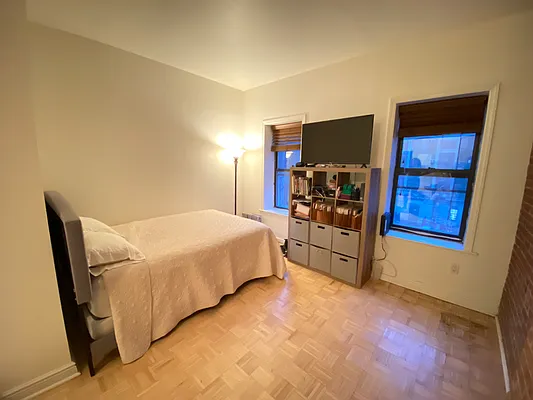 Rented by Corcoran | media 26