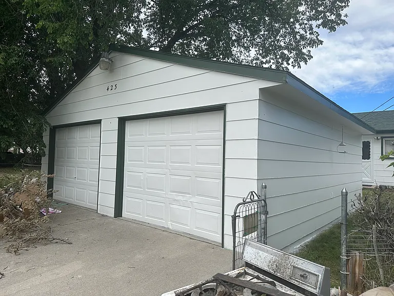 423 Hynds Ave — Photo 21