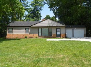 23196 Westwood Rd, Westlake, OH